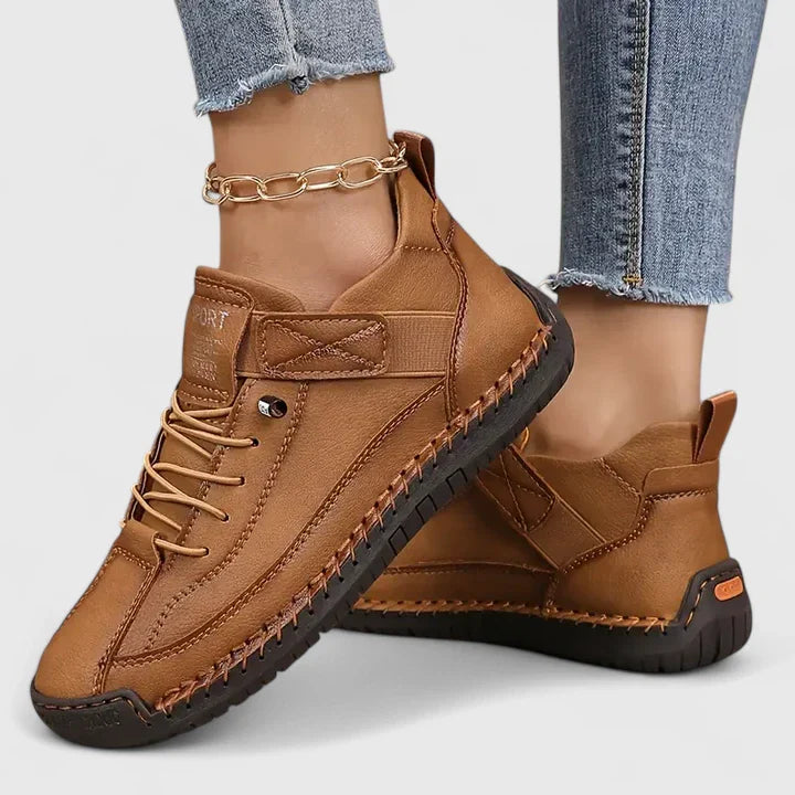 Kymberleigh  Sneakers
